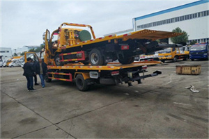 独山同城汽车补胎